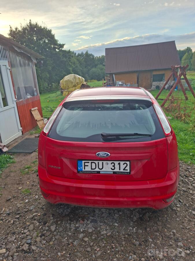 Ford Focus 2 generation [restyling] Hatchback 3-doors