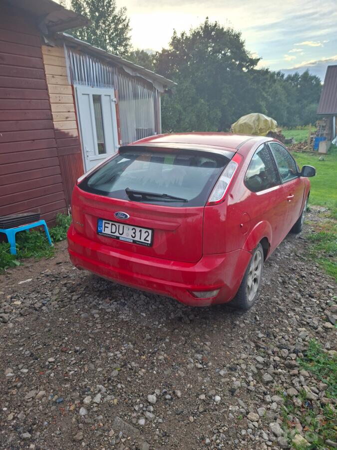 Ford Focus 2 generation [restyling] Hatchback 3-doors