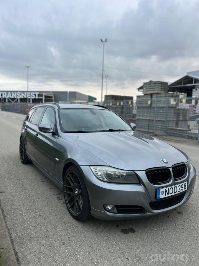 BMW 320 2013