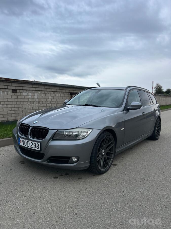 BMW 320 2013