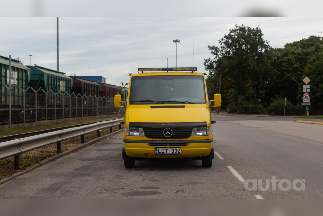Mercedes-Benz Sprinter First generation
