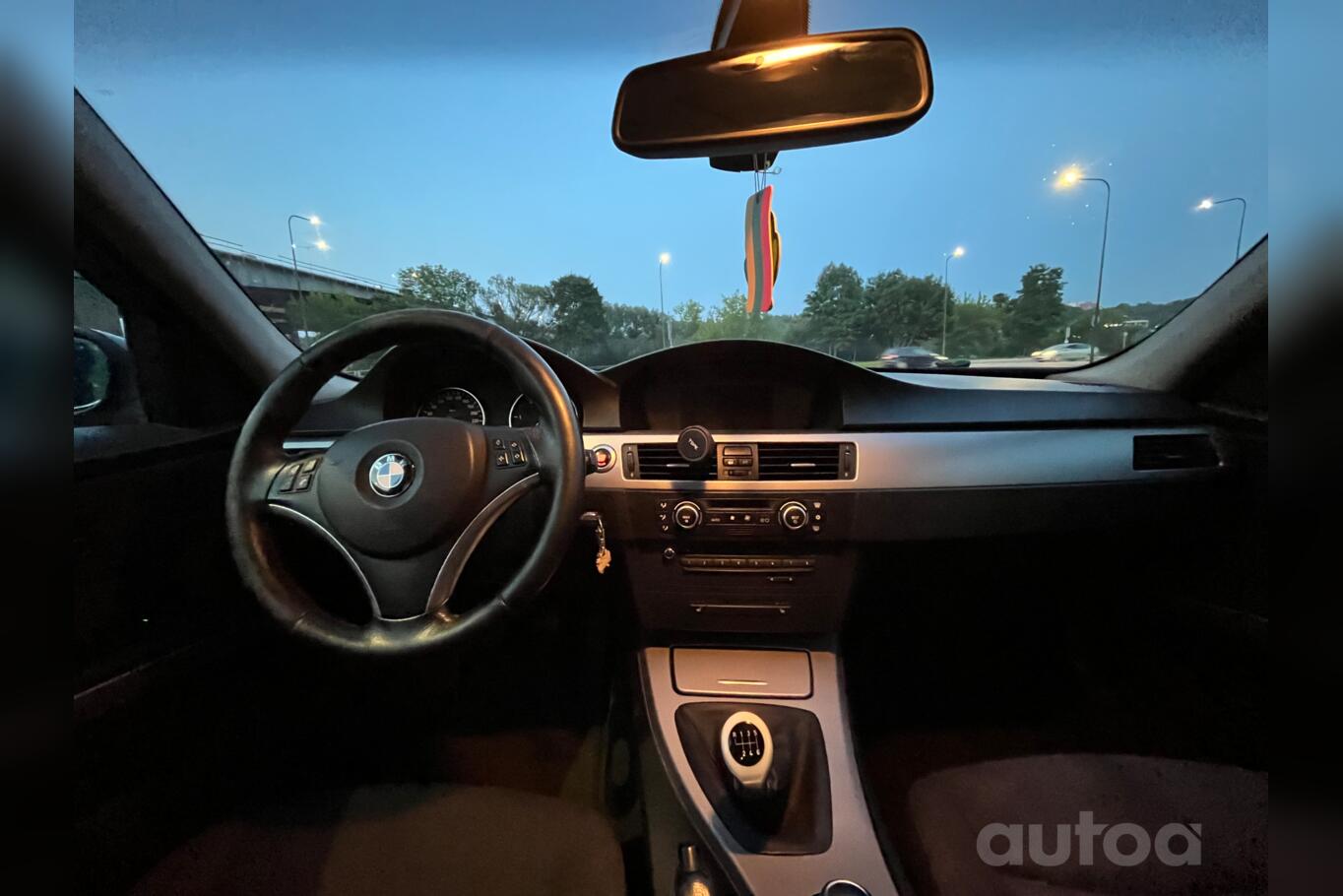 BMW 320 2013