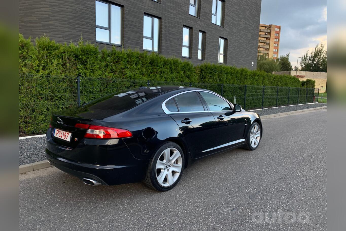 Jaguar XF X250 Sedan 4-doors