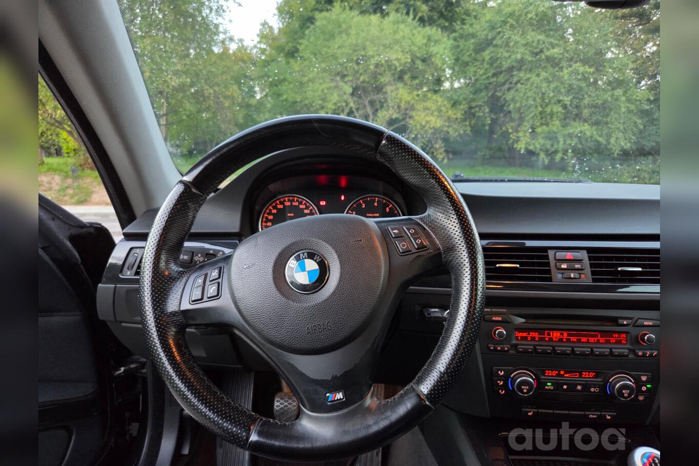 BMW 320 2013