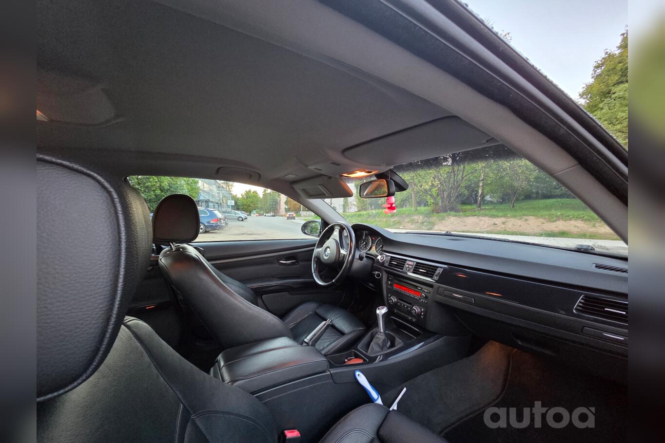 BMW 320 2013