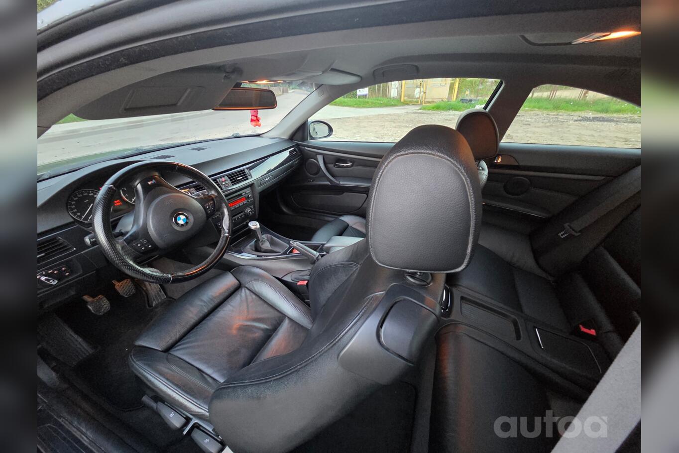 BMW 320 2013