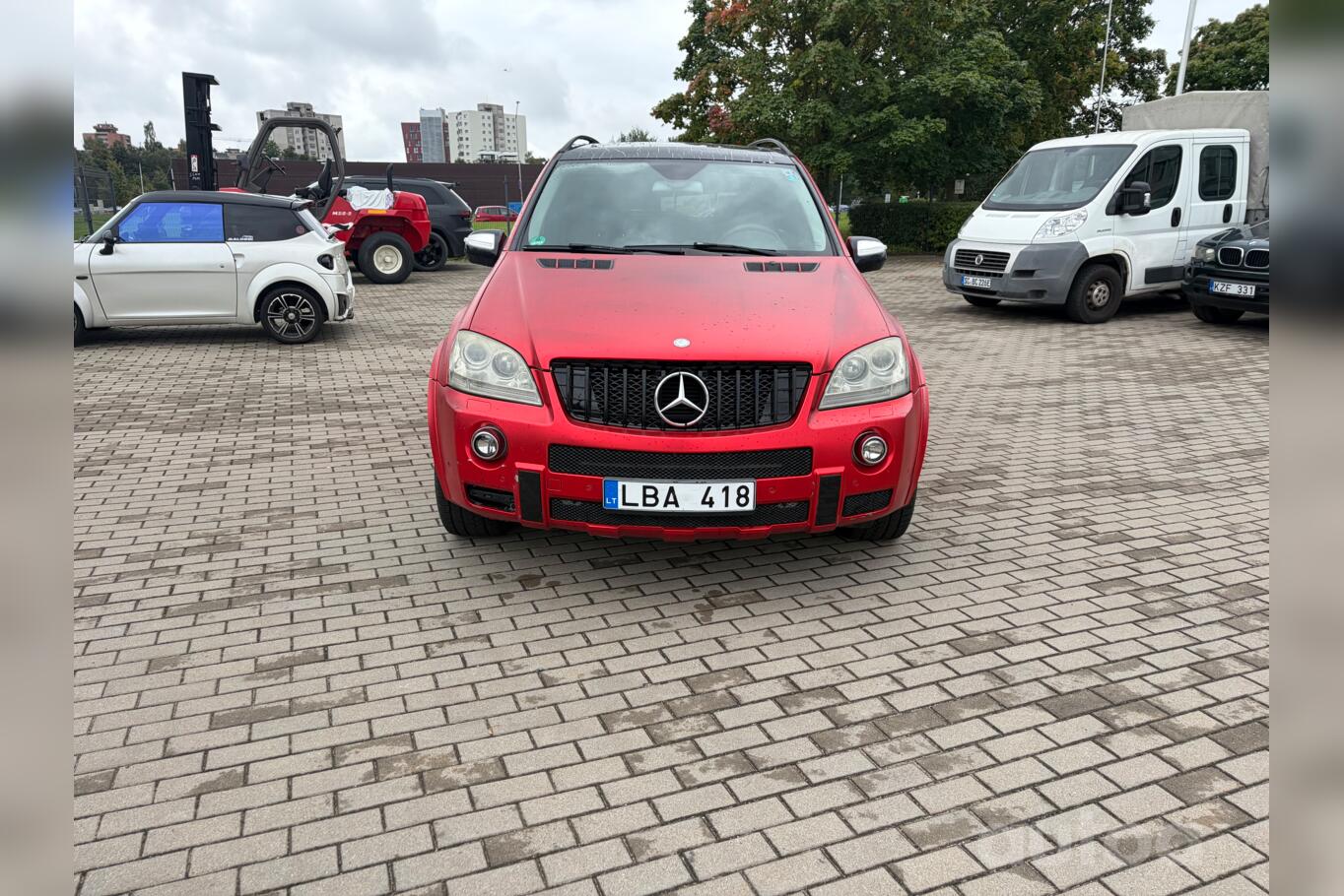 Mercedes-Benz M-Class W164 Crossover 5-doors