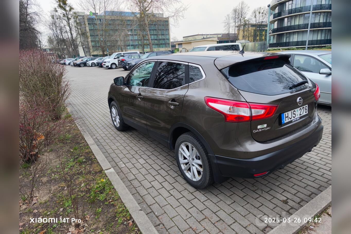 Nissan Qashqai 2 generation Crossover