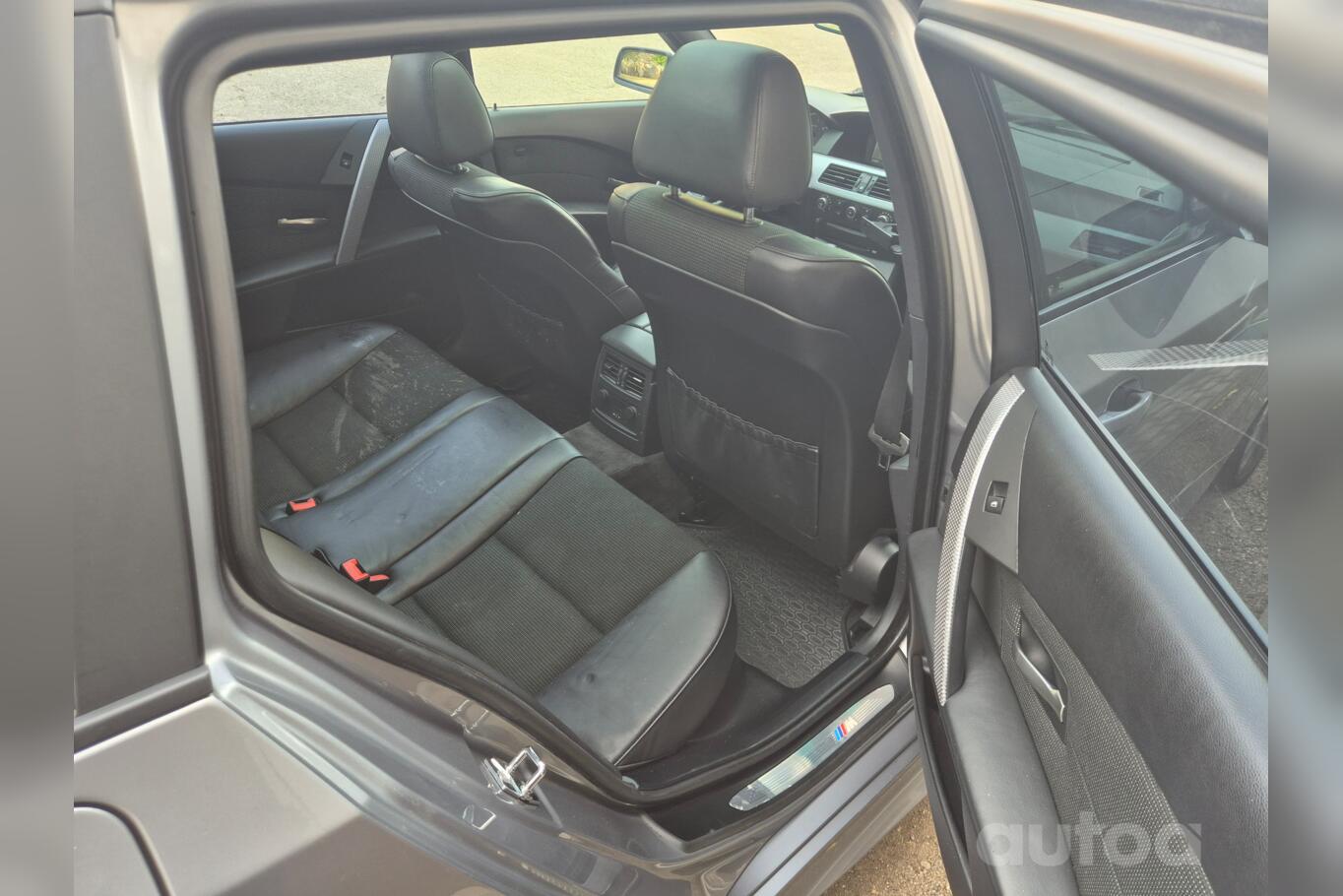 BMW 530 2006