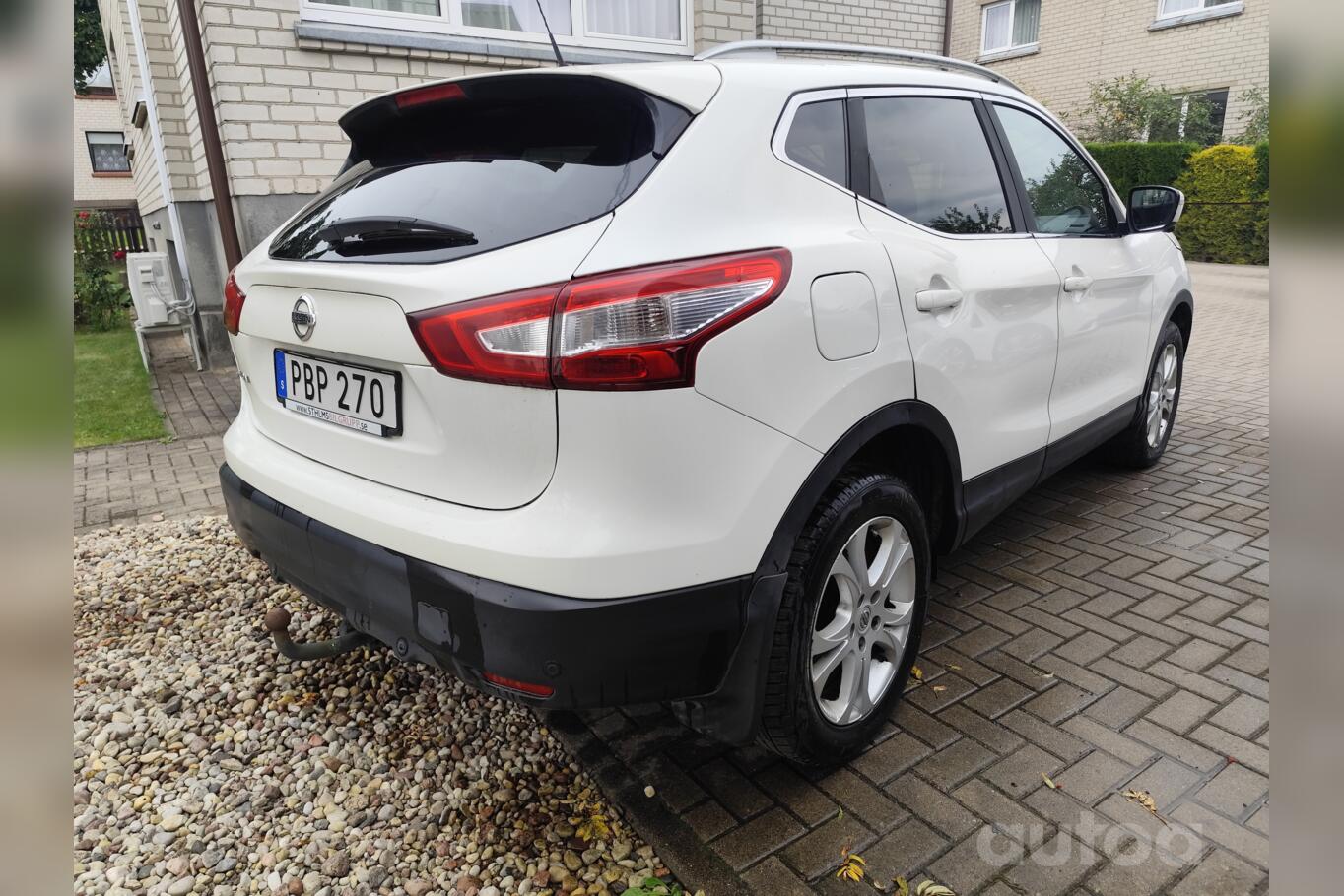 Nissan Qashqai 2 generation Crossover