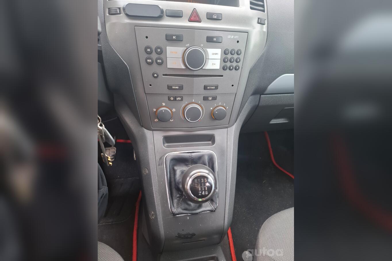 Opel Zafira B OPC minivan 5-doors