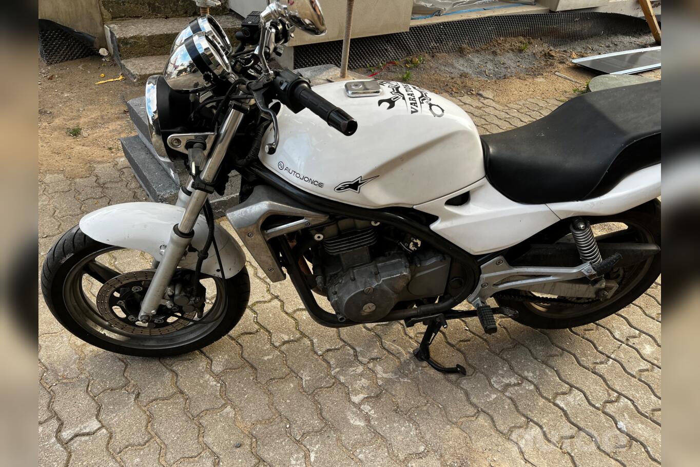 Kawasaki ER 5