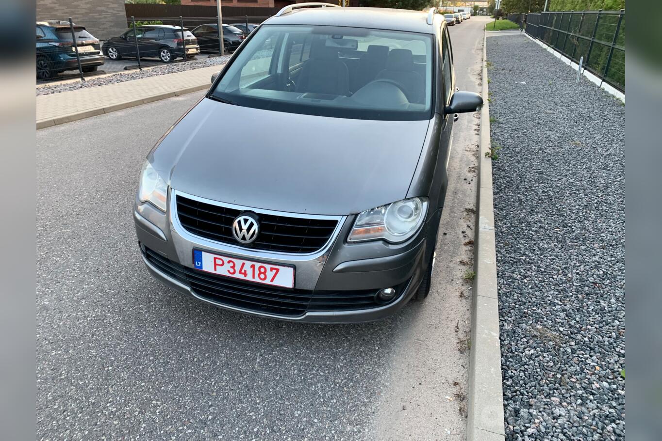 Volkswagen Touran 1 generation [restyling] Minivan 5-doors