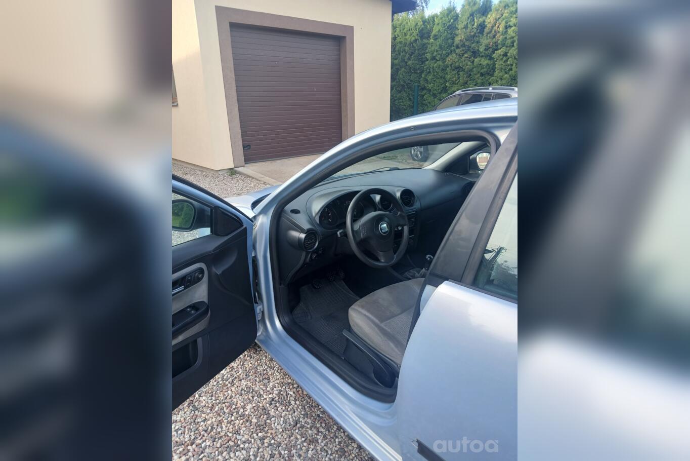 SEAT Ibiza 3 generation Hatchback 5-doors