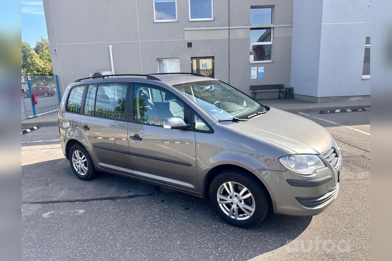 Volkswagen Touran 1 generation [restyling] Minivan 5-doors