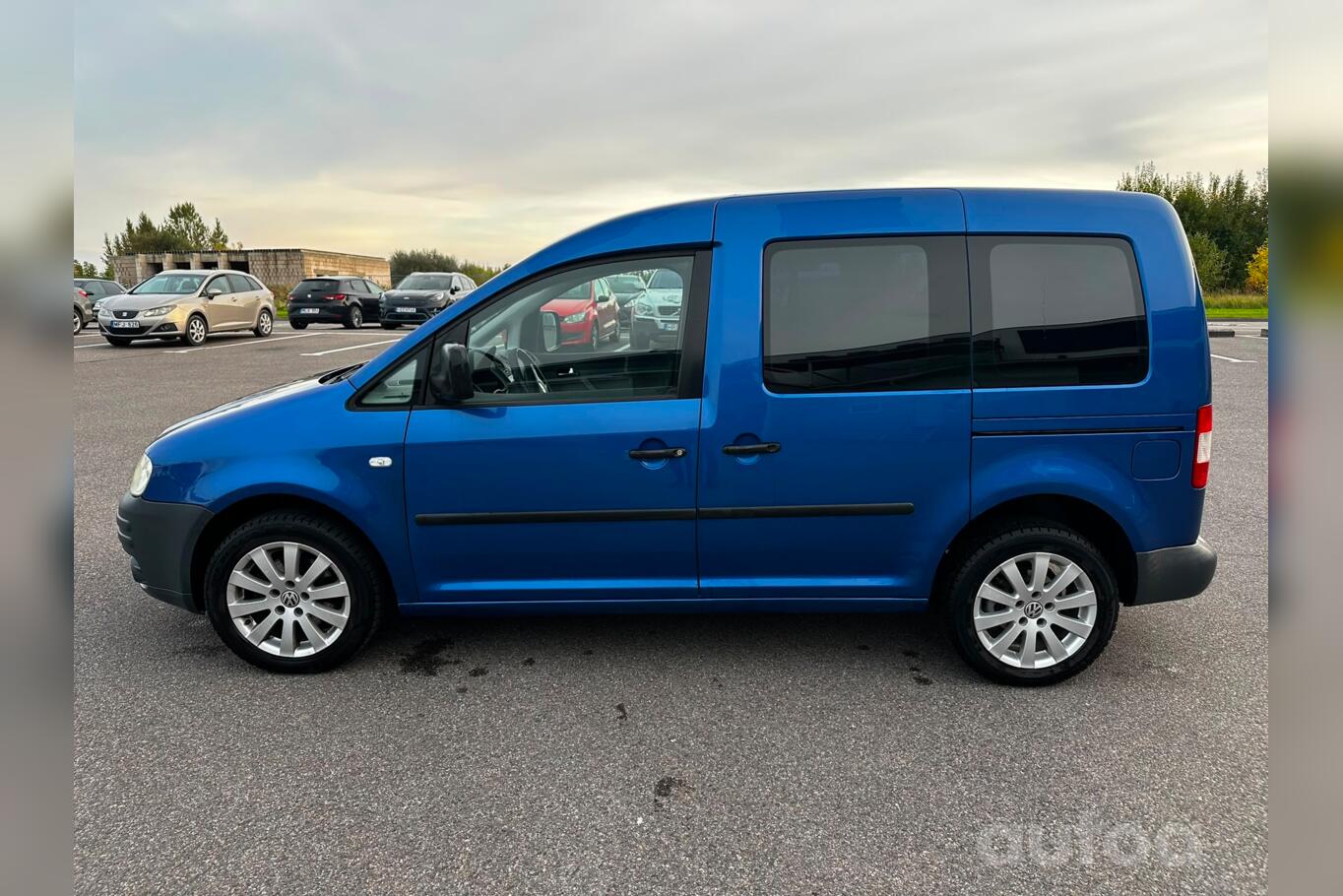 Volkswagen Caddy 3 generation Tramper Maxi minivan 5-doors