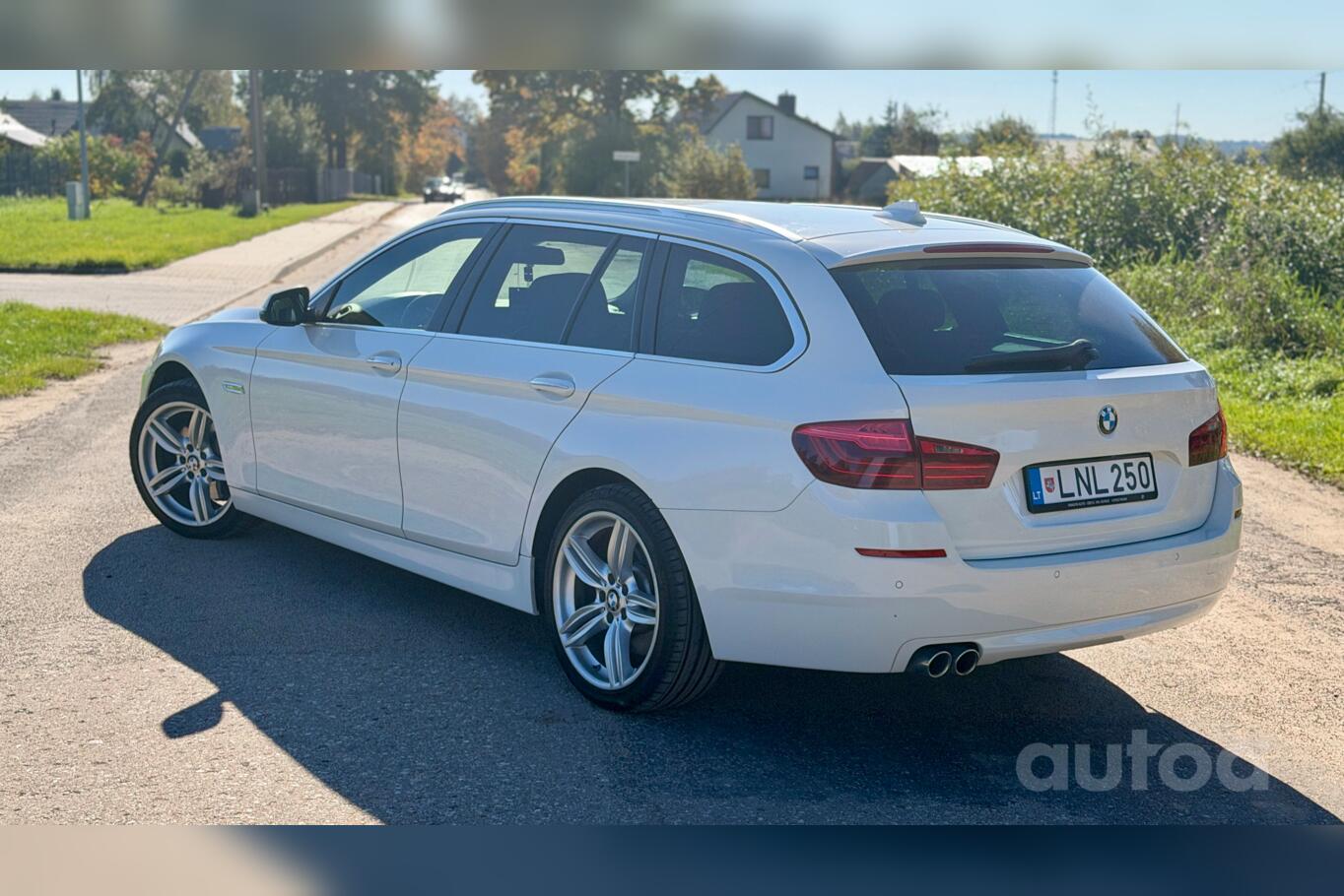 BMW 5 Series F07/F10/F11 [restyling] Touring wagon