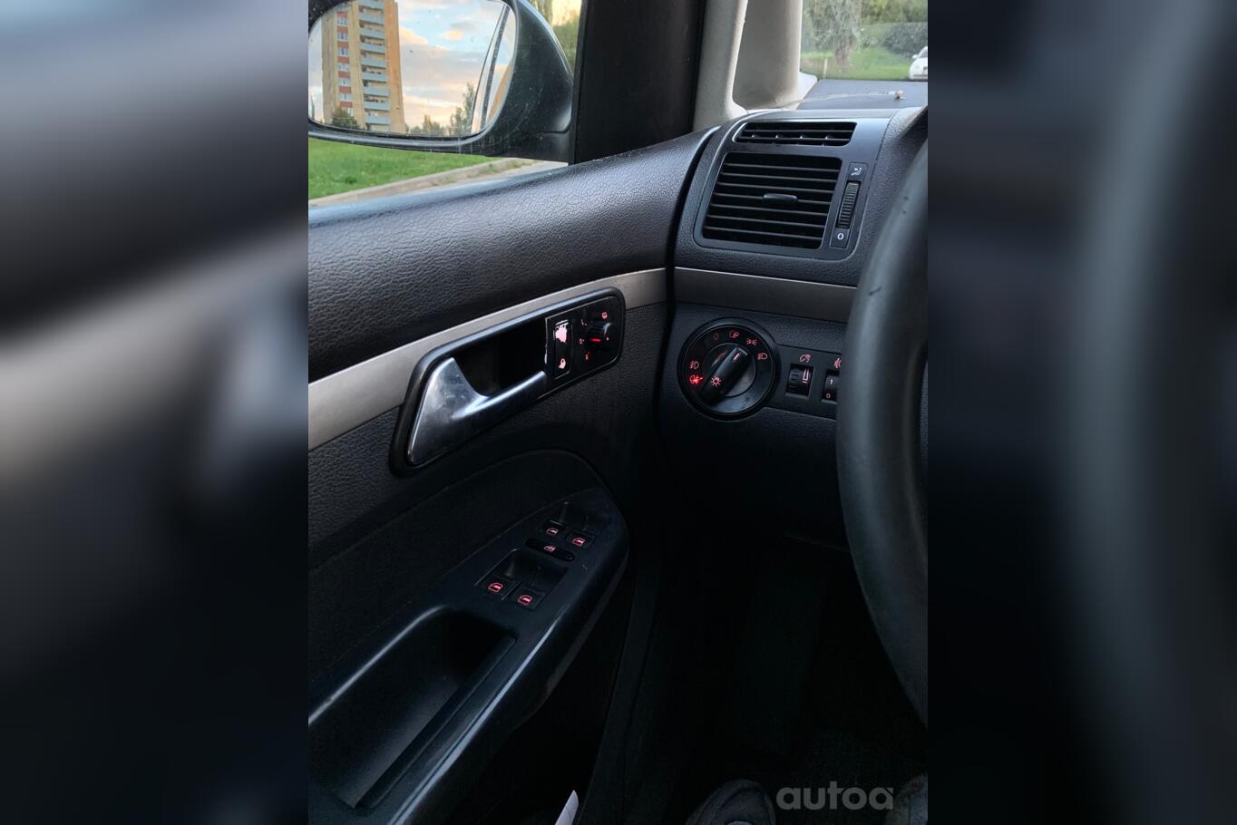 Volkswagen Touran 1 generation [restyling] Minivan 5-doors