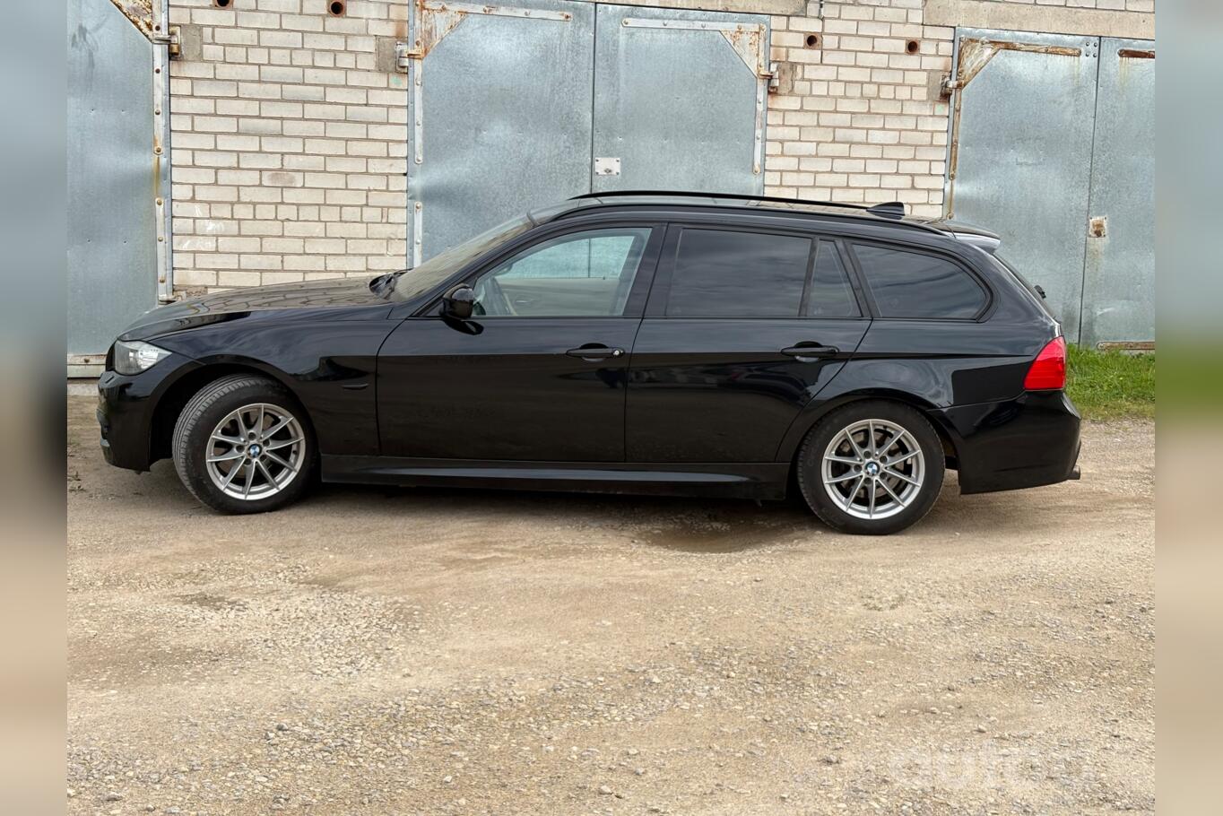 BMW 320 2013