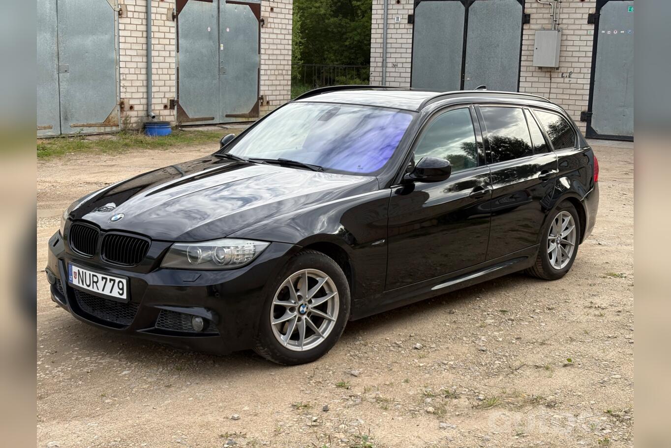 BMW 320 2013