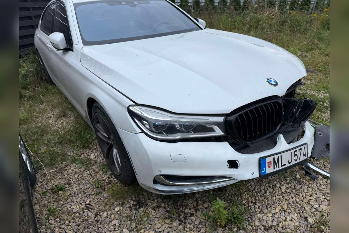 BMW 7 Series G11/G12 Sedan