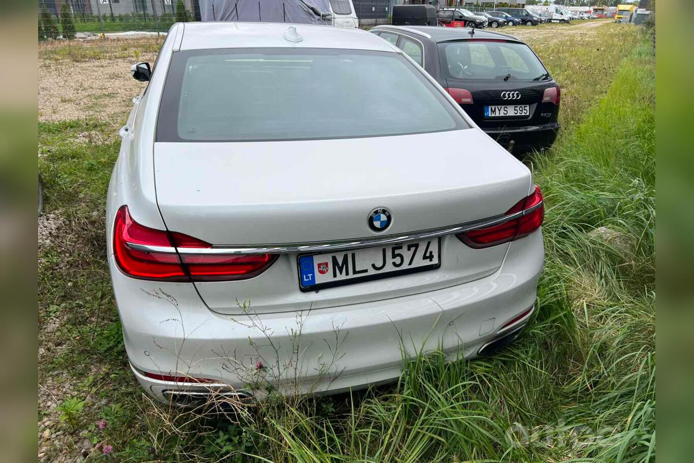 BMW 7 Series G11/G12 Sedan