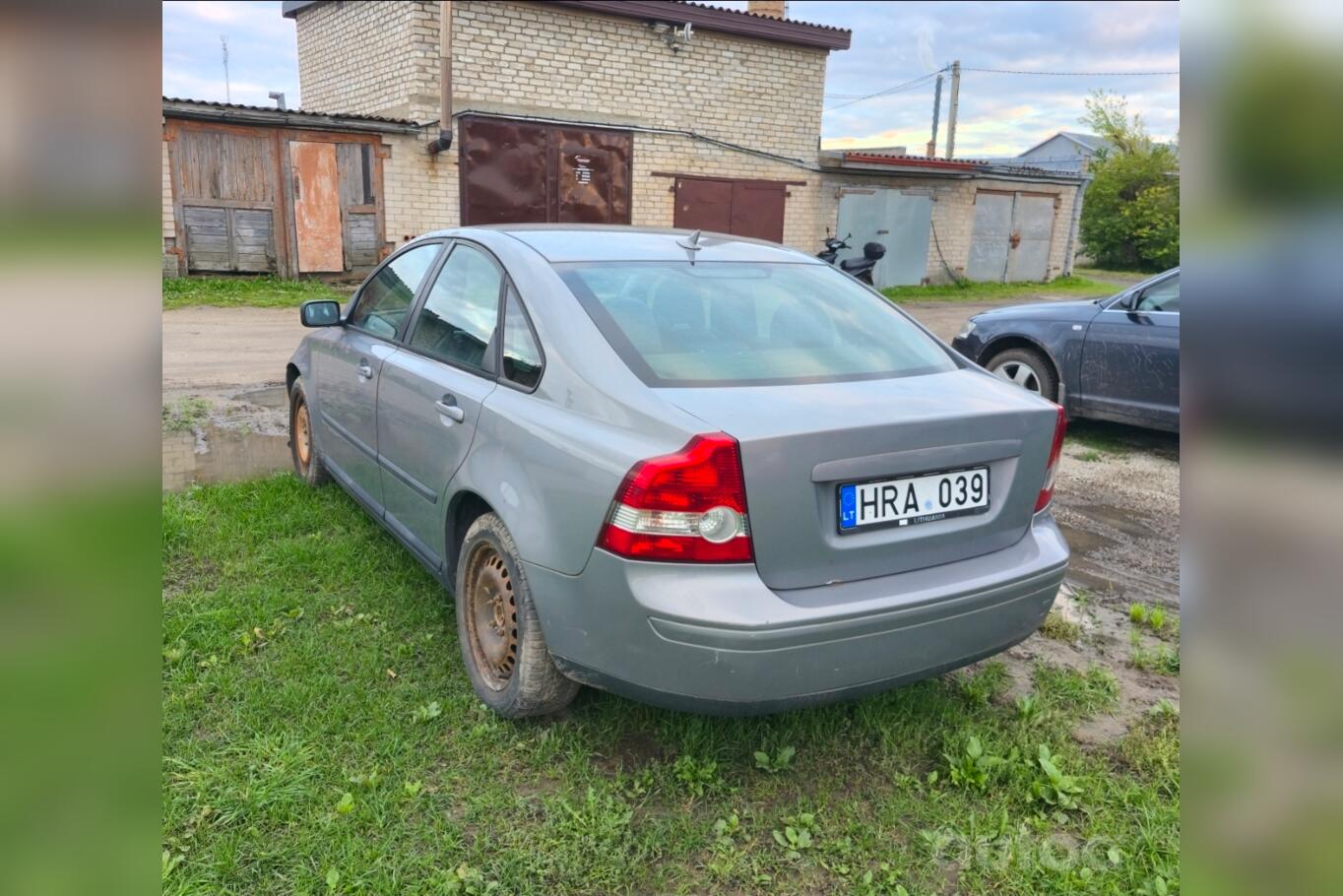 Volvo S40 2 generation Sedan