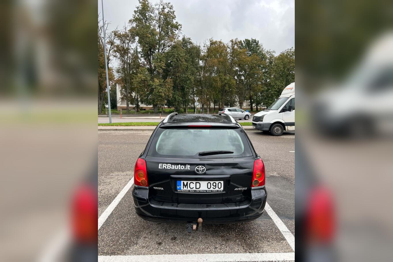 Toyota Avensis 2 generation wagon
