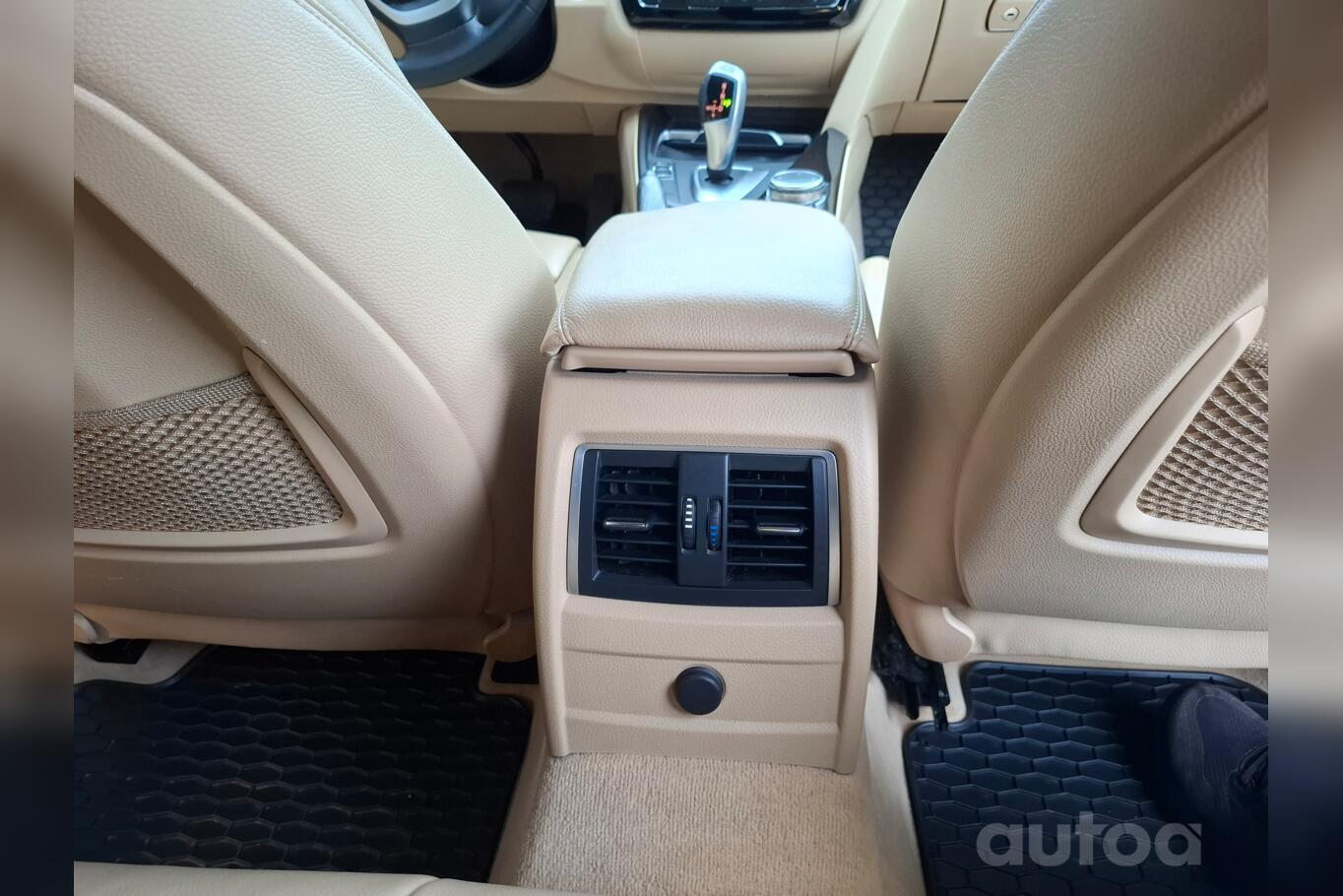 BMW 320 2016
