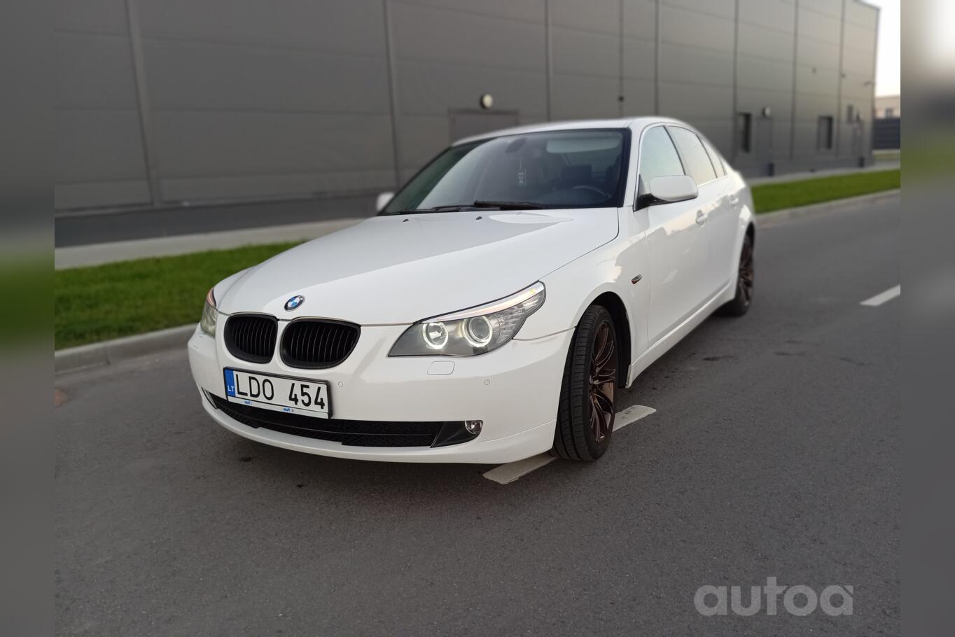BMW 523 2006