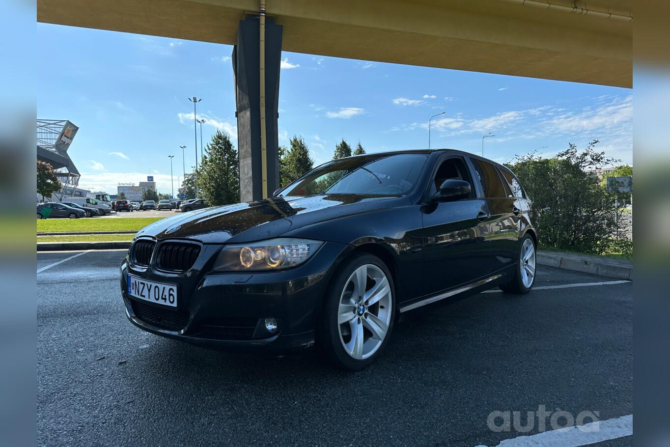 BMW 3 Series E90/E91/E92/E93 [restyling] Touring wagon
