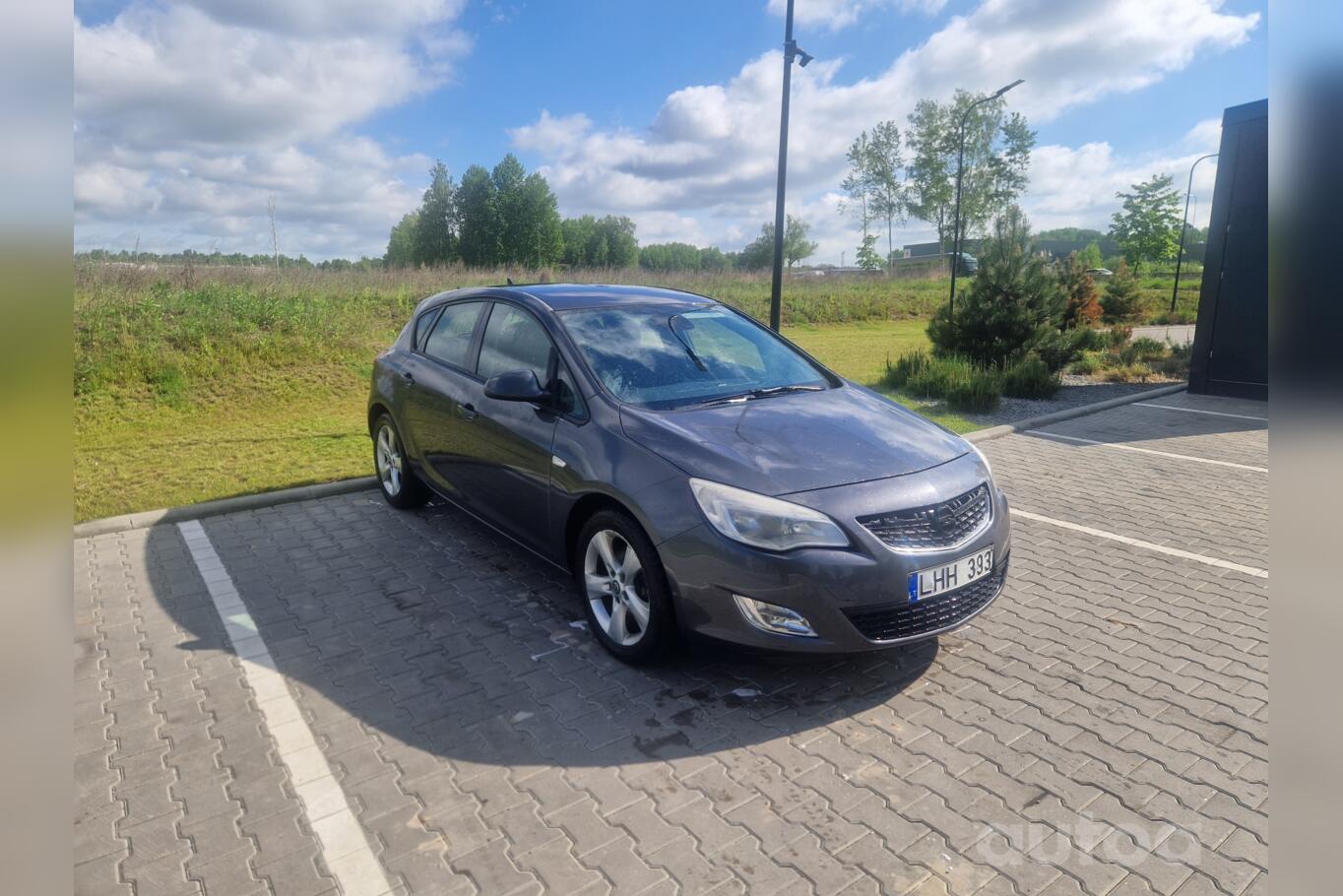 Opel Astra J [restyling] Hatchback 5-doors