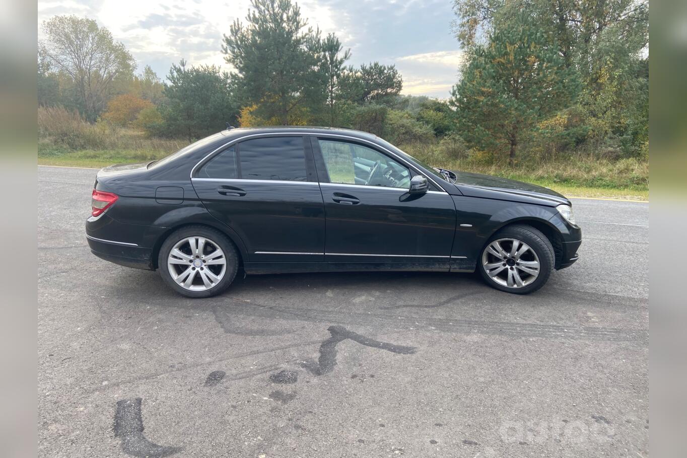 Mercedes-Benz C-Class W204/S204 Sedan
