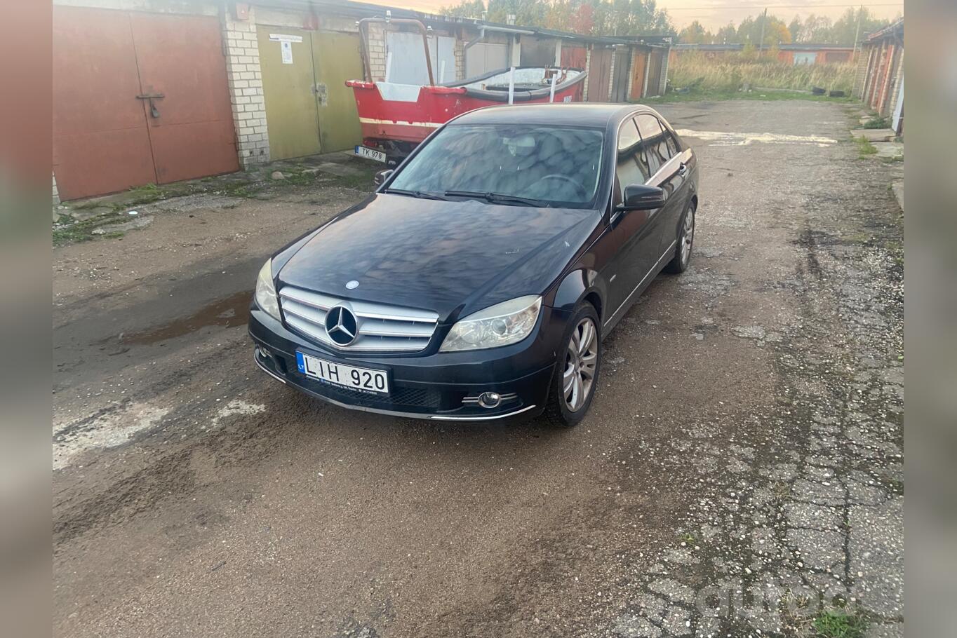 Mercedes-Benz C-Class W204/S204 Sedan