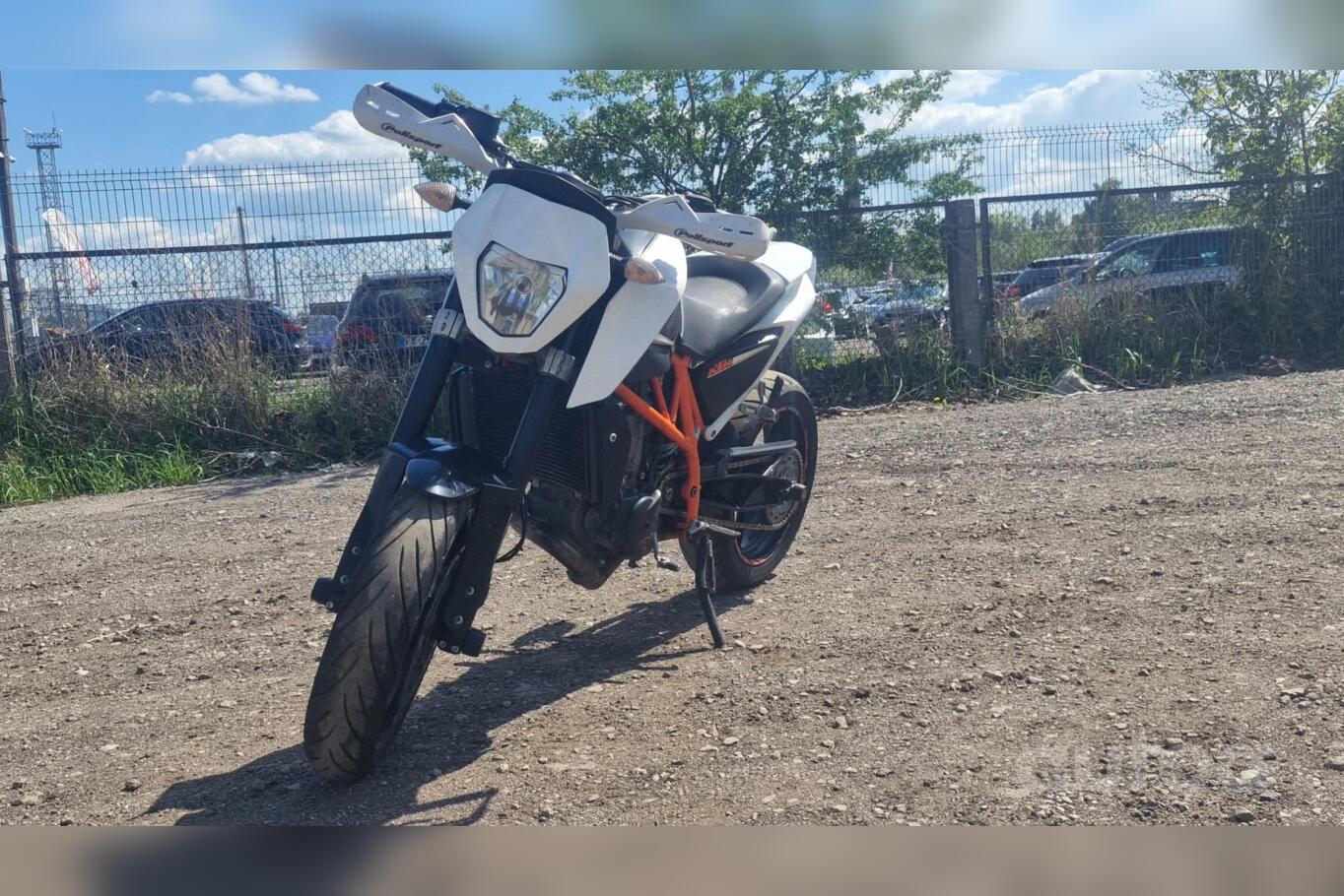 KTM Duke