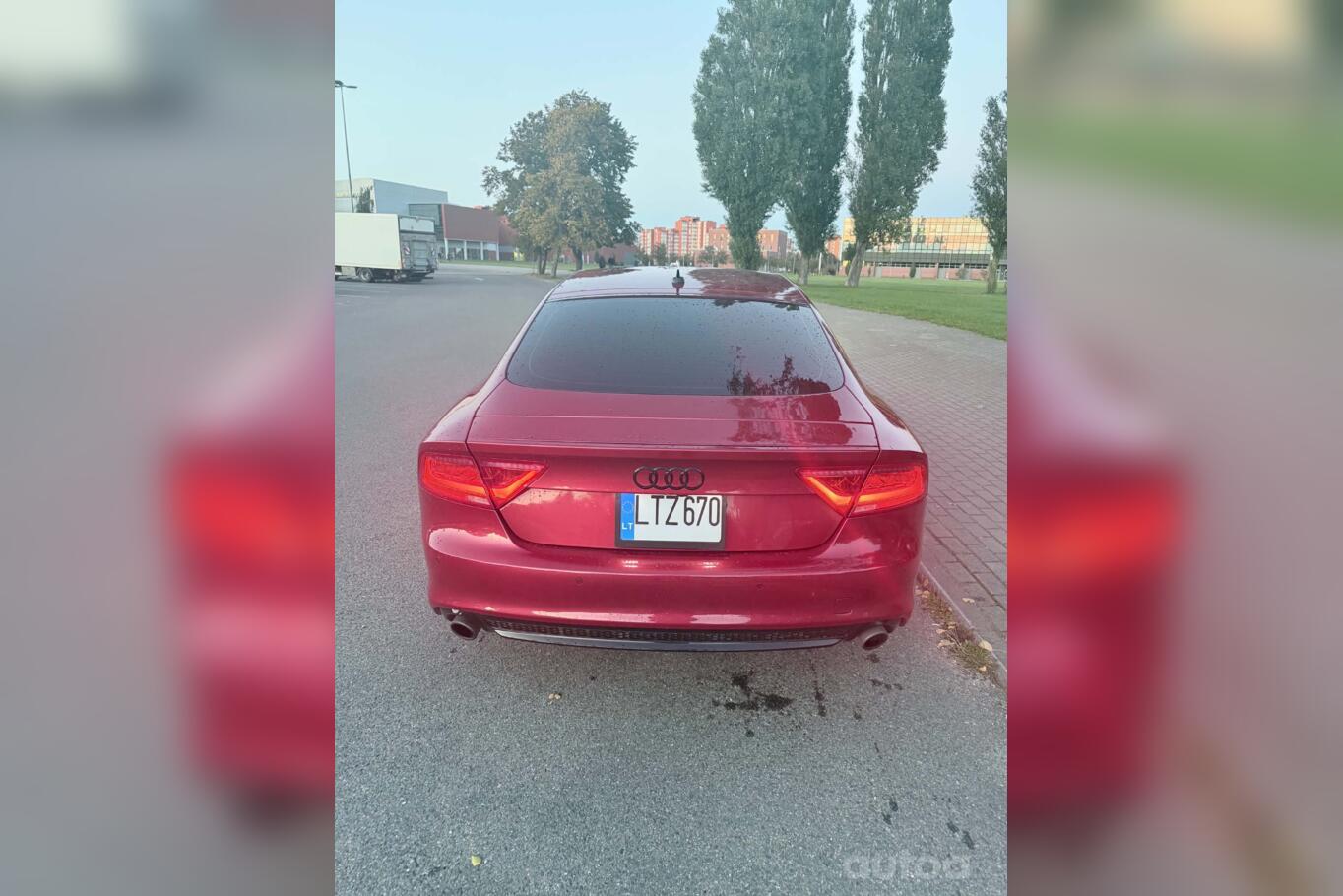 Audi A7 4G Sportback liftback