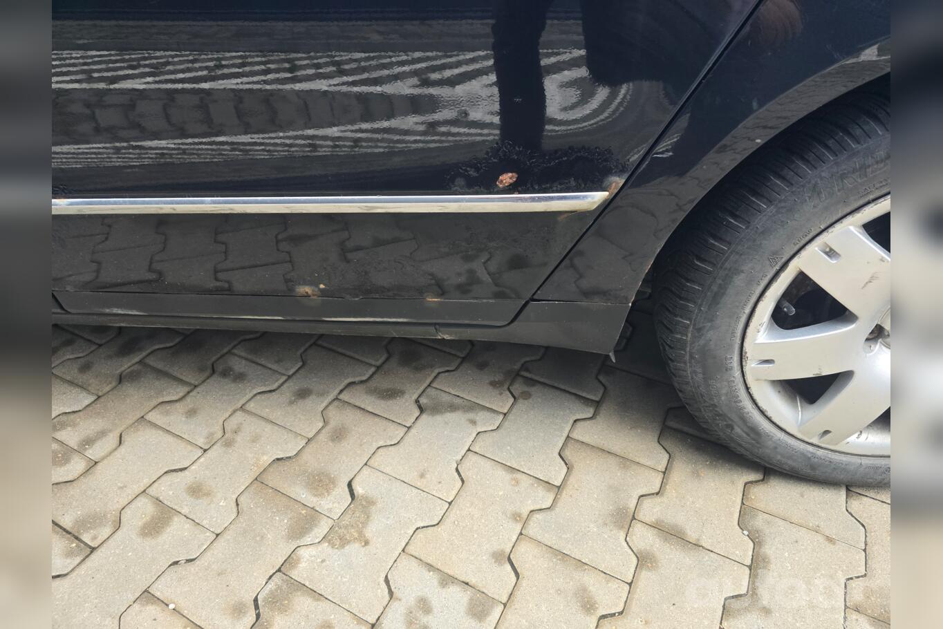 Volkswagen Passat B6 wagon 5-doors