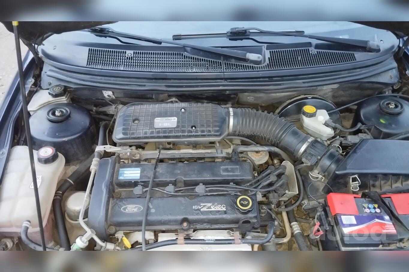 Ford Mondeo 2 generation Sedan