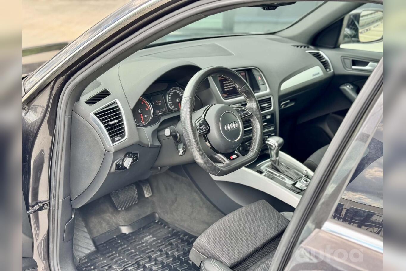 Audi Q5 8R [restyling] Crossover