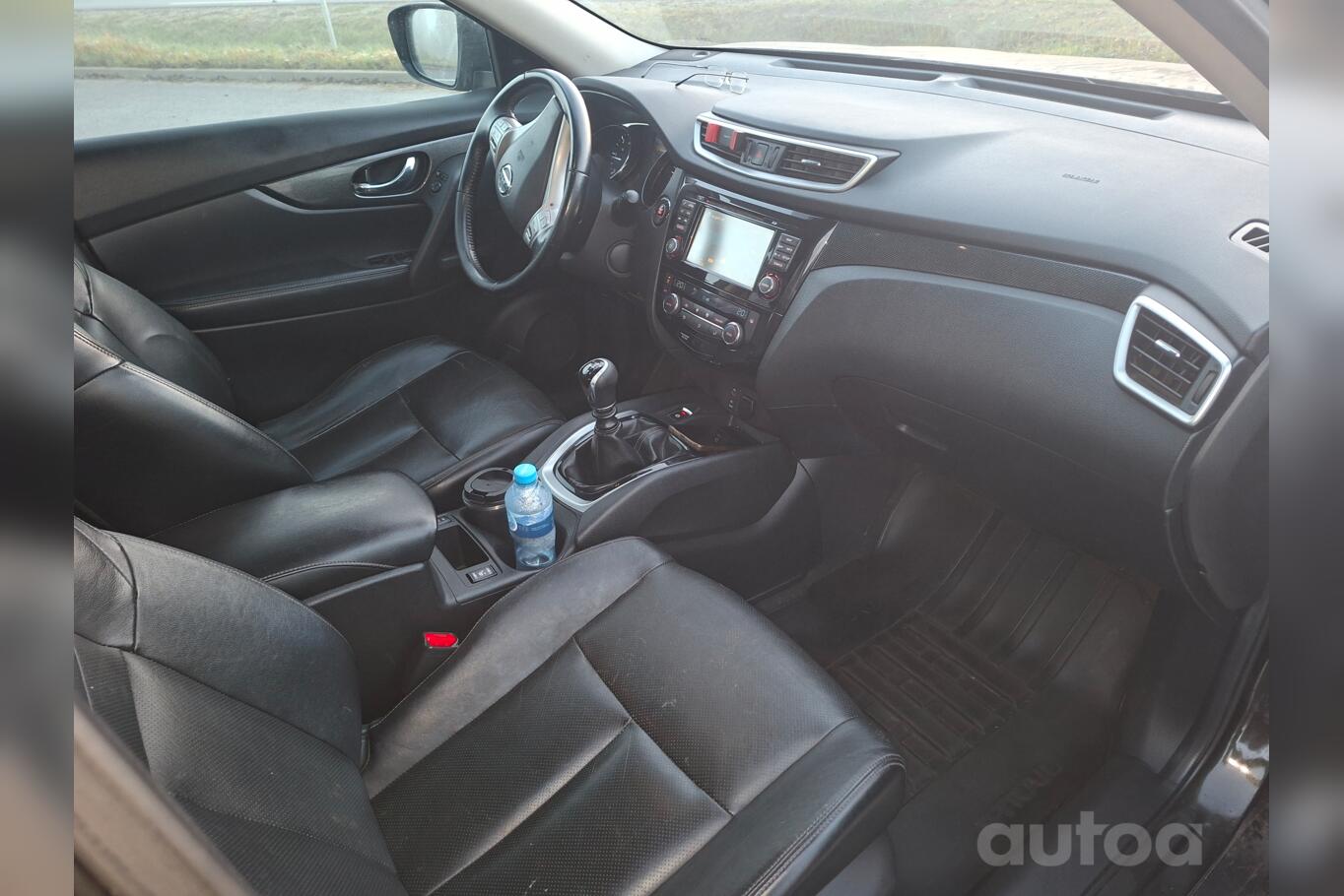 Nissan X-Trail T32 Crossover