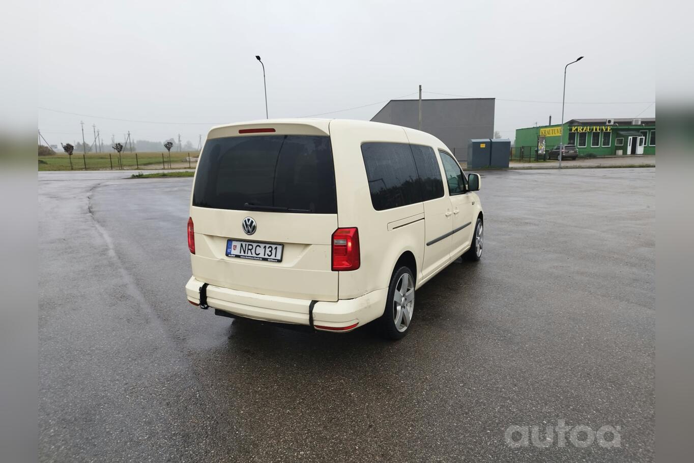 Volkswagen Caddy 4 generation Maxi minivan 5-doors