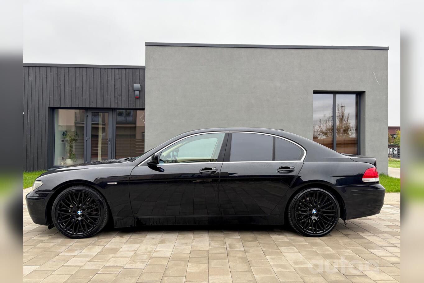 BMW 7 Series E65/E66 Sedan 4-doors
