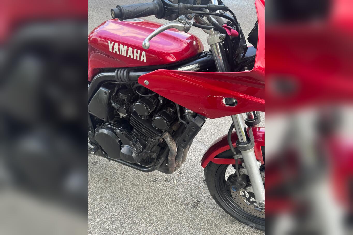 Yamaha FZS 600 Fazer