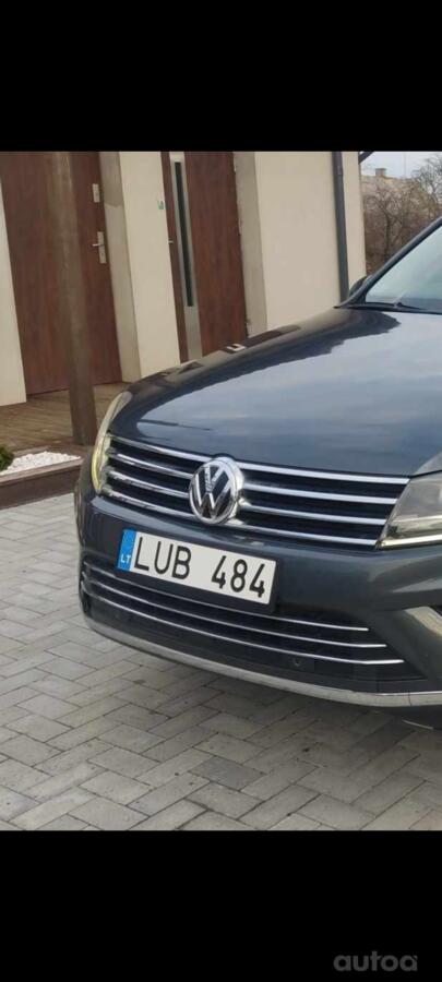 LUB484