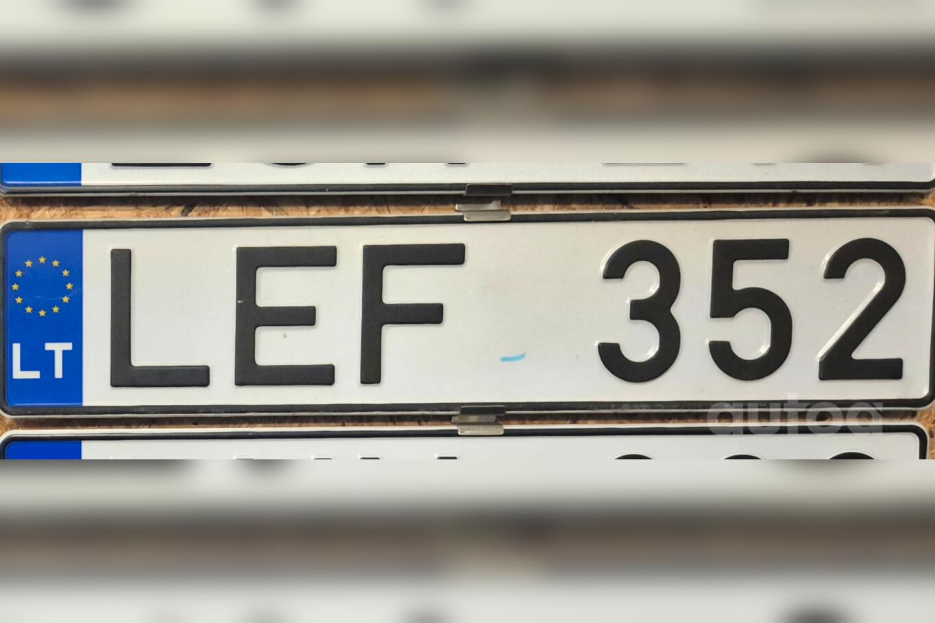 LEF 352