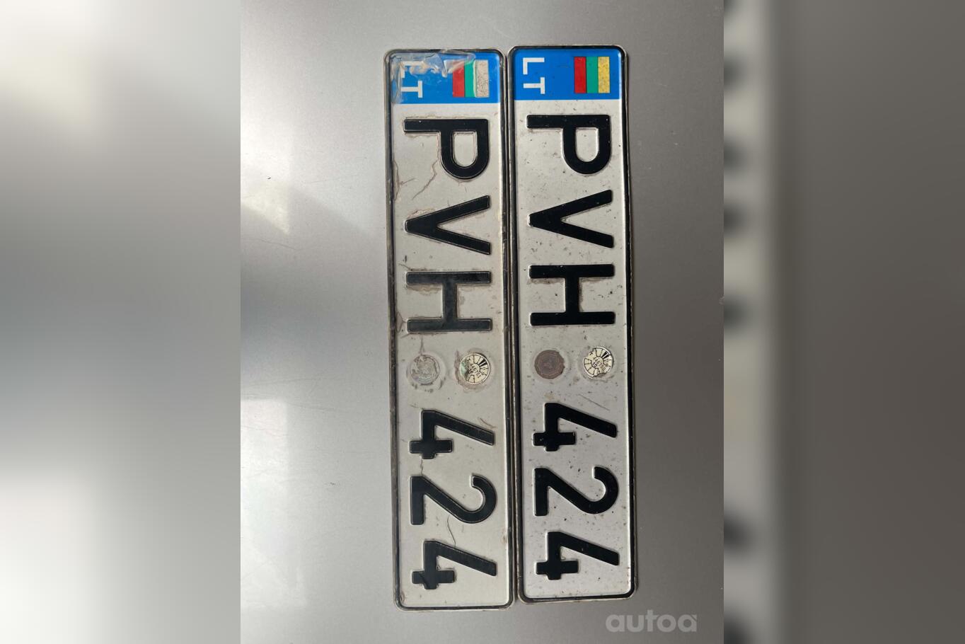 PVH 424