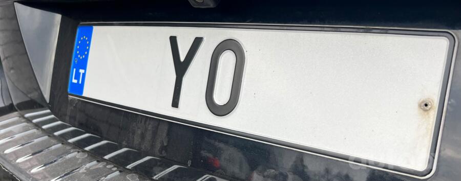 Y0