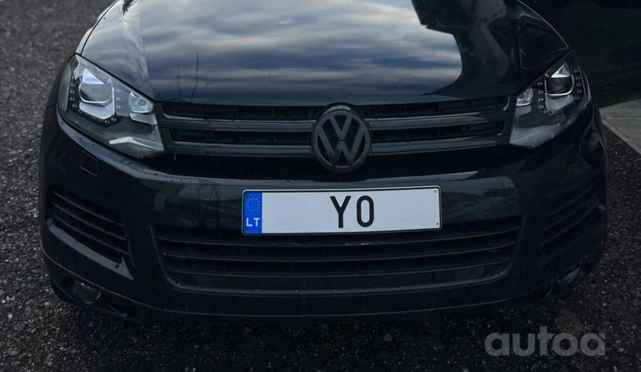 Y0