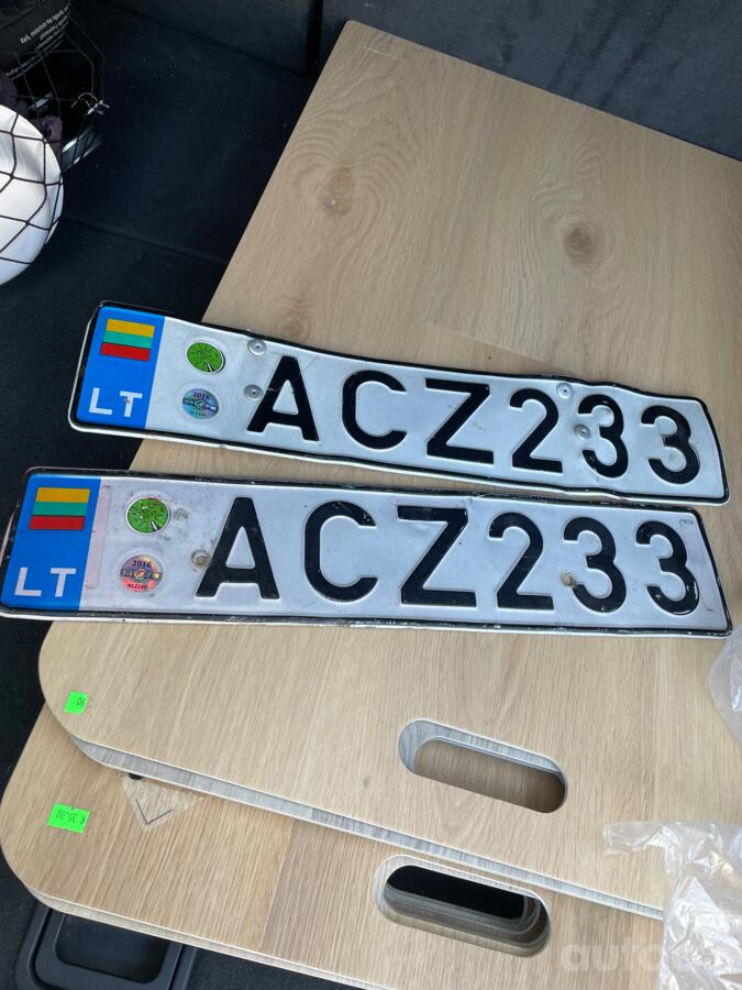 ACZ233