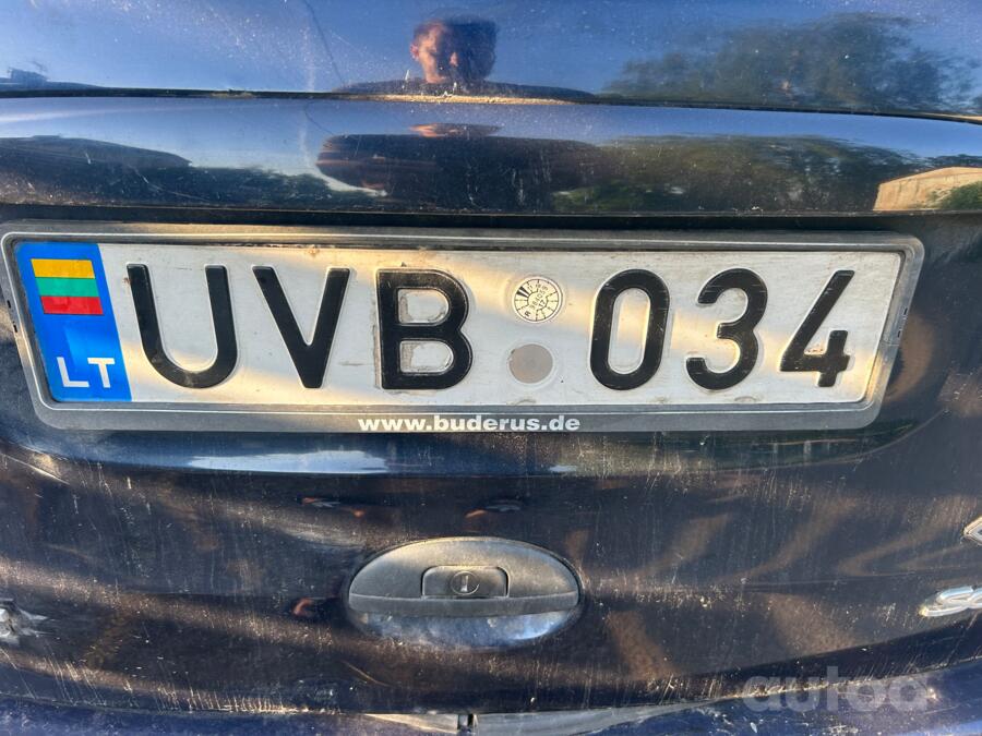 UVB034